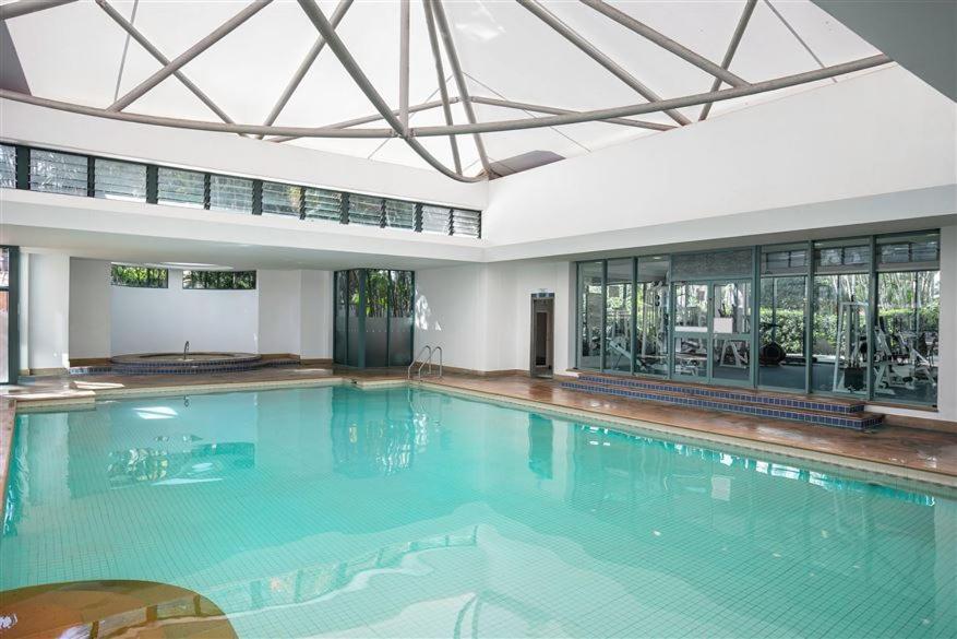 Crown Towers Resort - Private 3 Bedroom Apartment ゴールドコースト エクステリア 写真