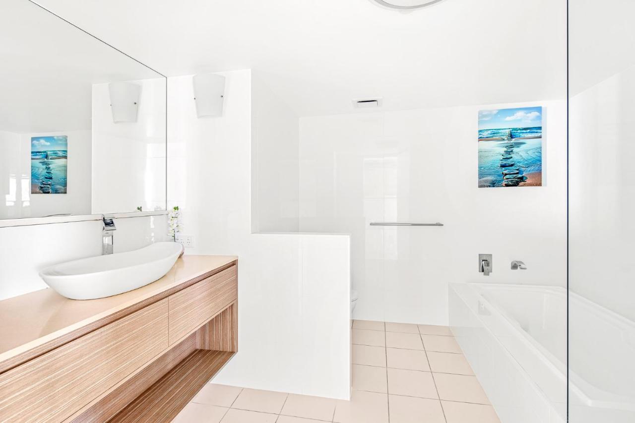 Crown Towers Resort - Private 3 Bedroom Apartment ゴールドコースト エクステリア 写真