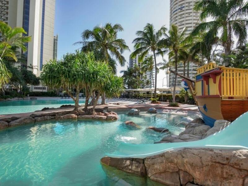 Crown Towers Resort - Private 3 Bedroom Apartment ゴールドコースト エクステリア 写真